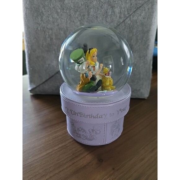 Disney Alice in Wonderland Jewelry Box/Snow Globe A Very Merry Unbirthday To You - Picture 4 of 10